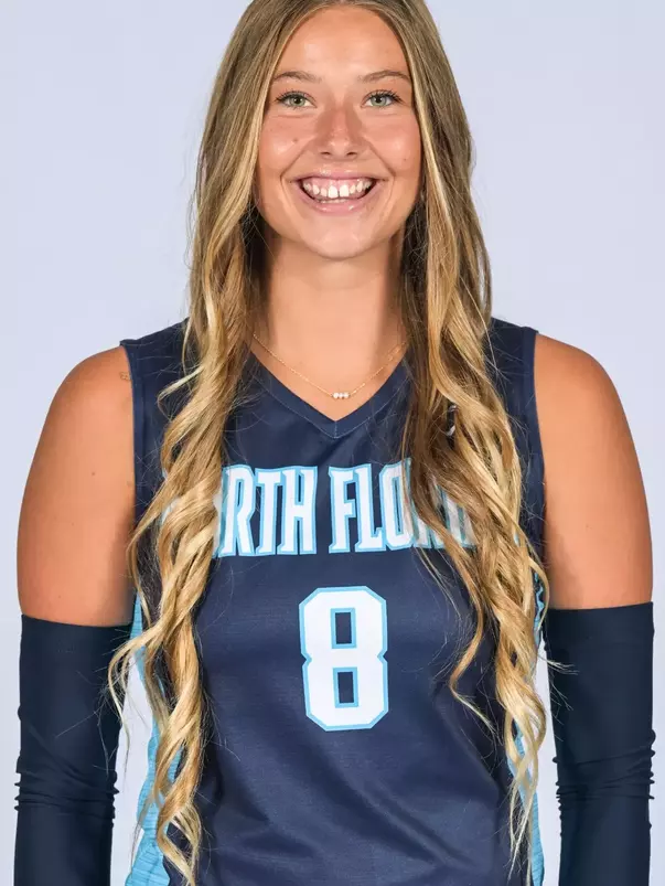 Mackenzie Piester headshot 2024