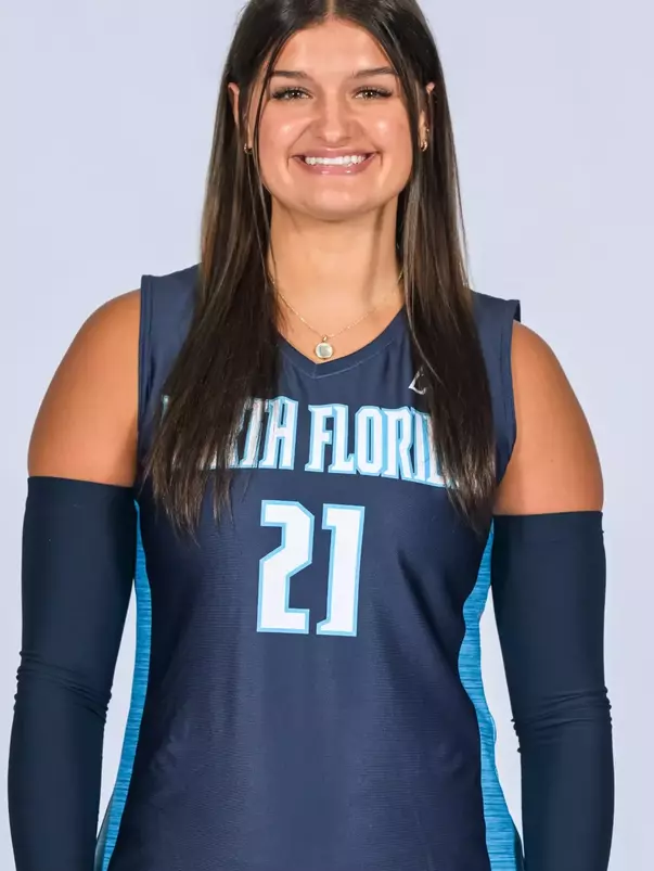 Kyla Solis headshot 2024