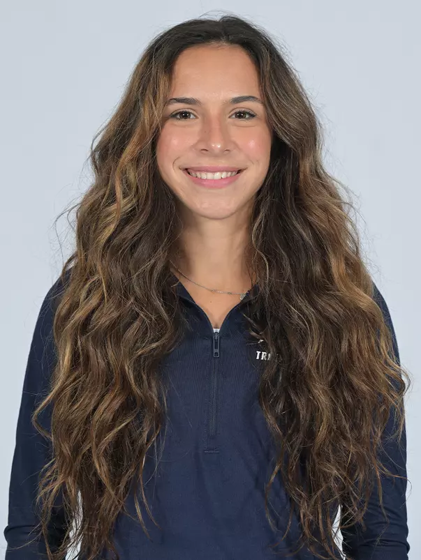 Ella Chandler headshot