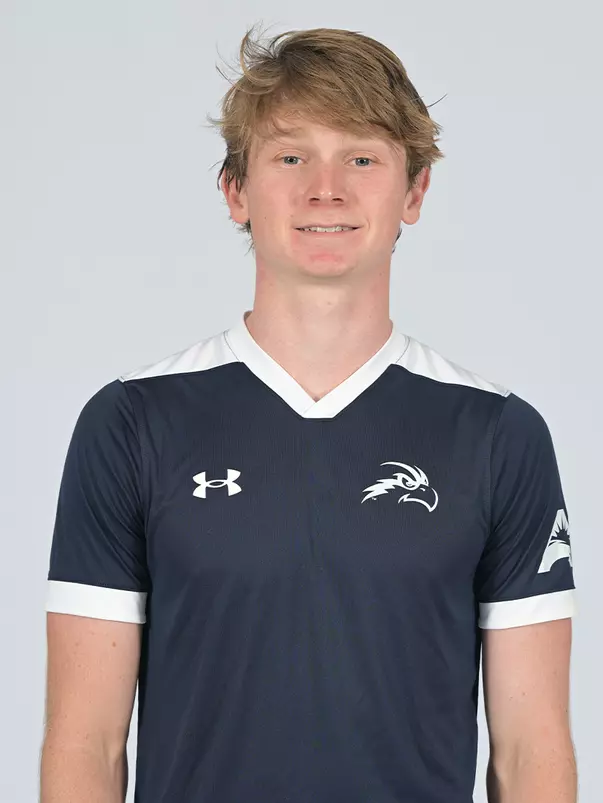 Chase Healey headshot