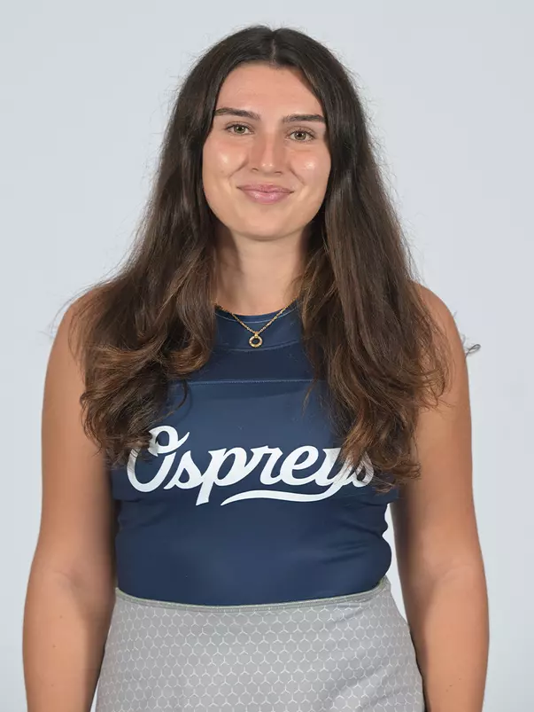 Aryana Bartlett headshot