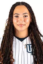 2026 Softball Headshot - Hannah Davila