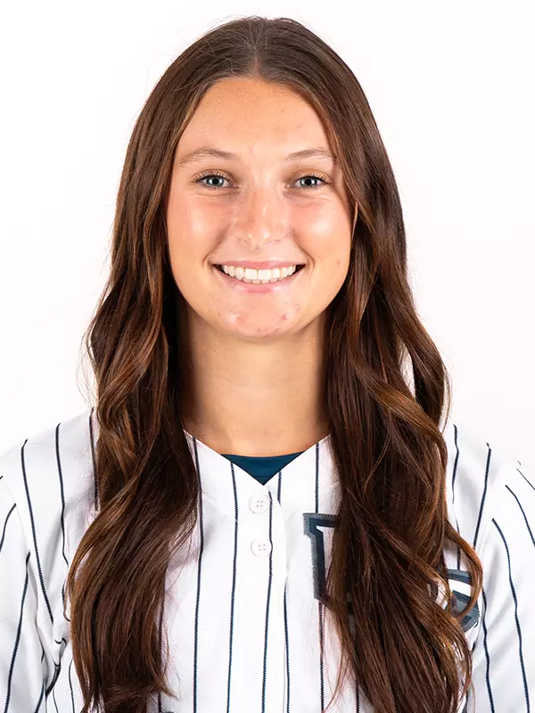 2026 Softball Headshot - Kennedy McQuillan