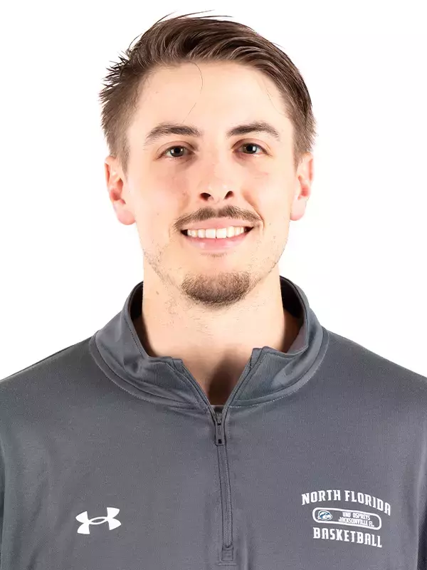 2025-26 North Florida Men's Basketball - Assistant Coach Carter Hendrickson Headshot