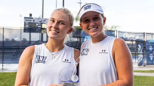 Gabby Goyins and Jasmin Makela