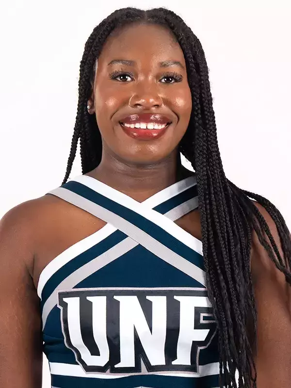 2025-26 Cheerleading - Kaylynn Bellamy Headshot