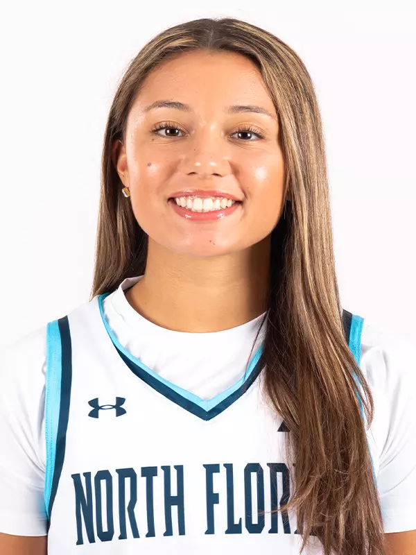 2025-26 Women's Basketball - Alexa Washington Headshot