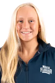 2025-26 Women's Swimming - Claire Kerber Headshot