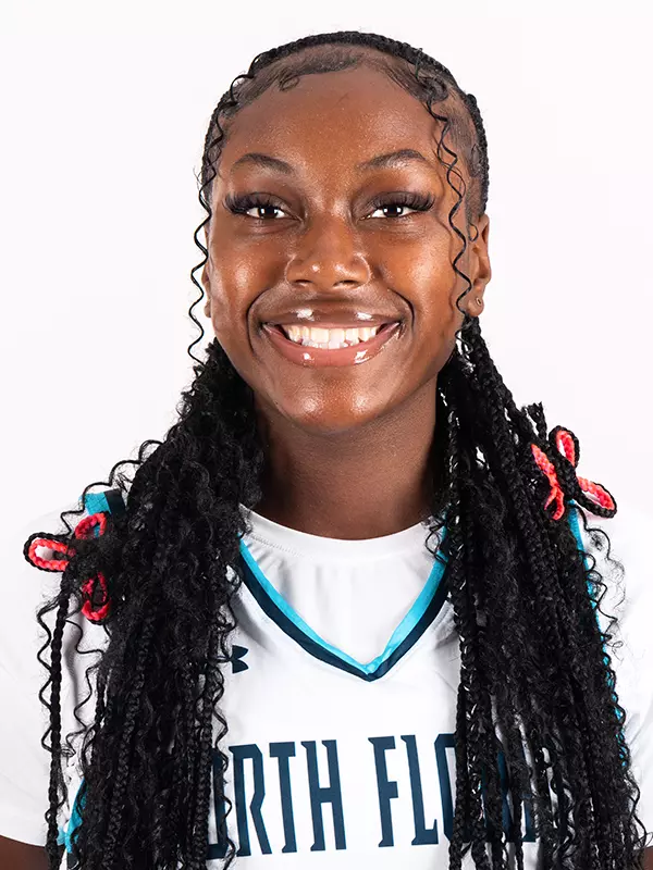 2025-26 Women's Basketball - Dezuray McGill Headshot