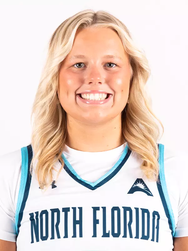 2025-26 Women's Basketball - Jamisyn Stinson Headshot