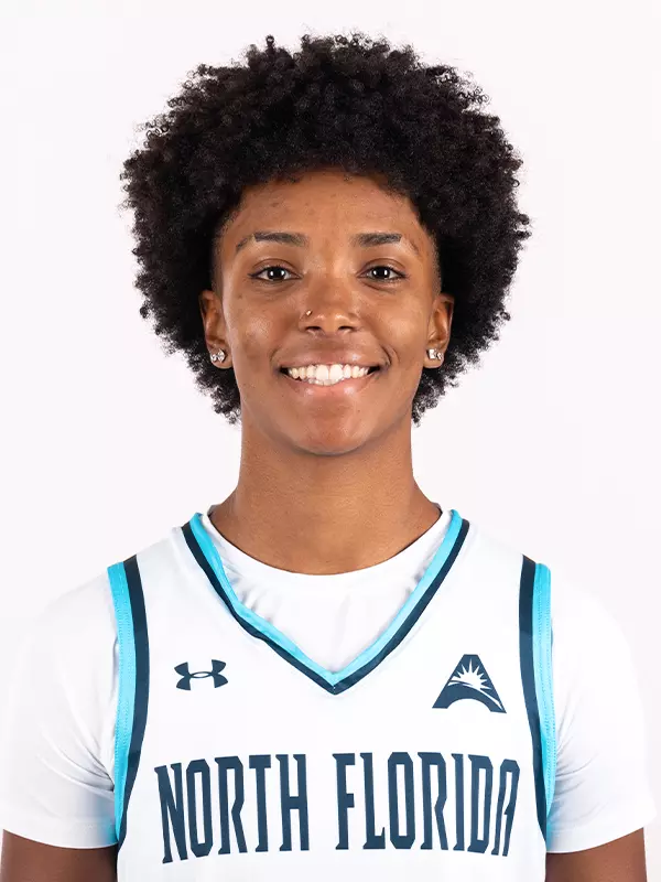 2025-26 Women's Basketball - Karyzma Pierre Headshot