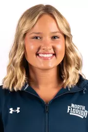 2025-26 Women's Swimming - Sadie Jahn Headshot