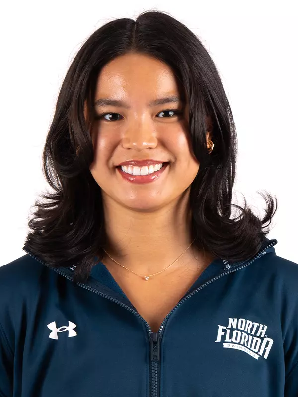 2025-26 Women's Swimming - Victoria Torres Headshot
