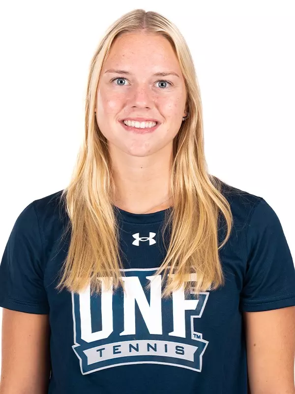 2025-26 Women's Tennis - Jess Dawson Headshot 2