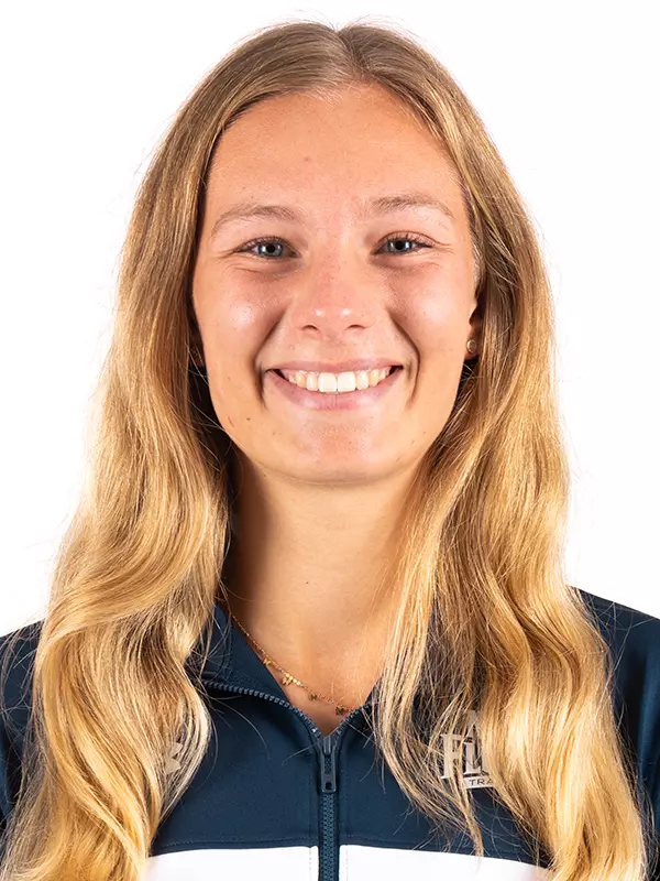 Annika headshot 2025