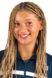 Jada headshot 2025