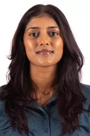 Shivani headshot 2025