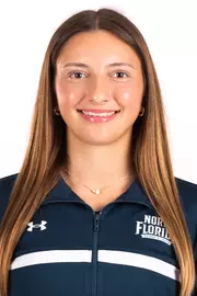 2025-26 Track & Field - Leah Hunnius Headshot