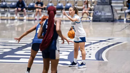 2025-26 North Florida Women's Basketball - Alonya Waldon