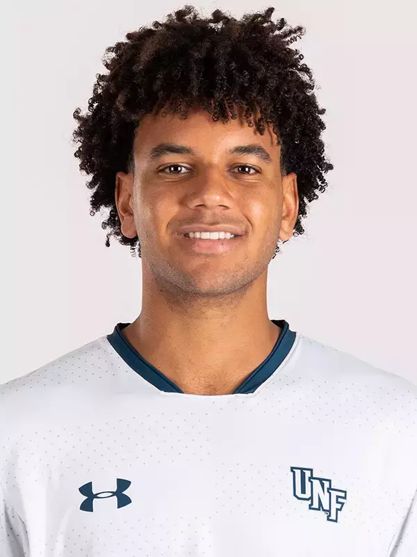 Headshot of midfielder Kadin Sadiq