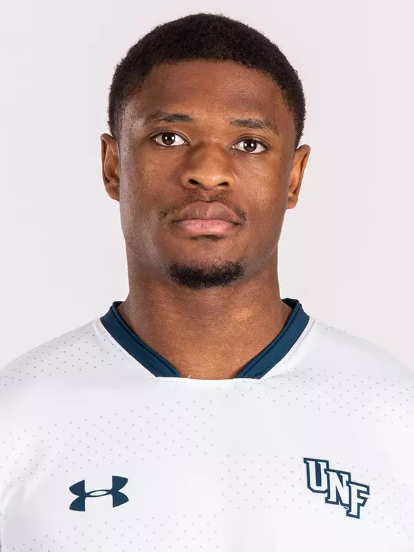 Headshot of forward Alex Monde ahead of the 2026 season