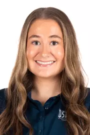 Lauren Oakes