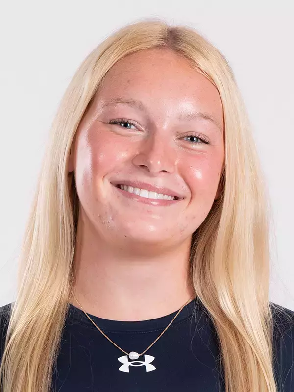 Headshot of Grace Burton