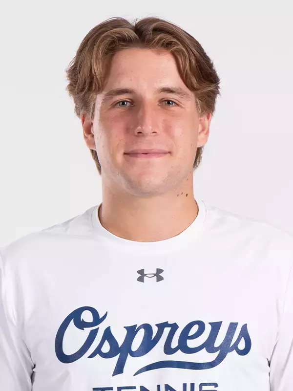 Headshot of Aron Major