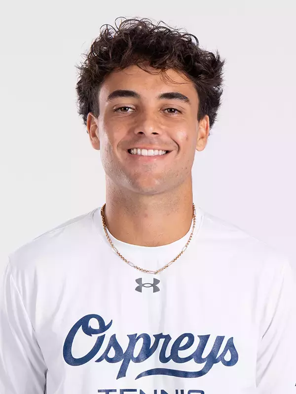 Headshot of Benjamin Scott
