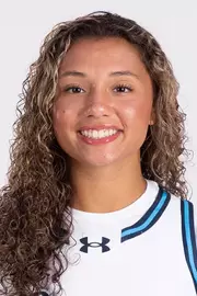 Headshot of Alexa Washington