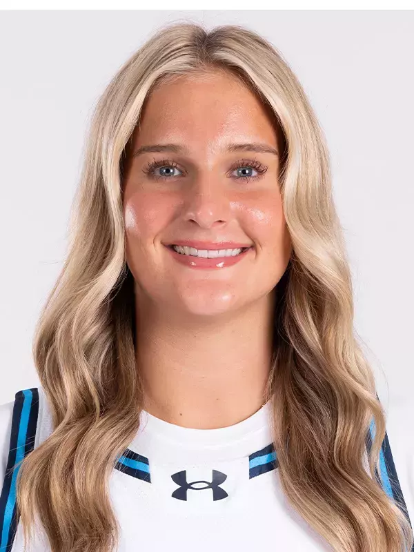 Headshot of Brooke Winchester
