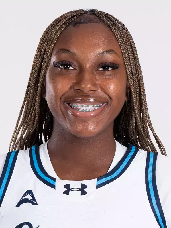 Headshot of Dezuray McGill