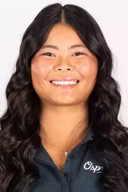 Headshot of Mia Raines
