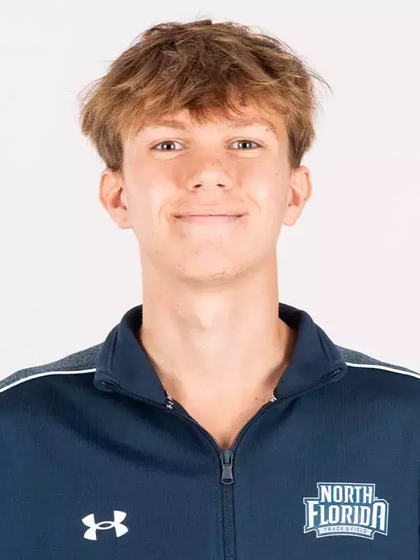 Headshot of Landon Johnson