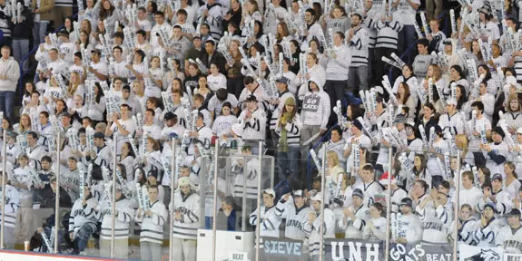 UNH Men's Hockey Individual Game Tickets On Sale!