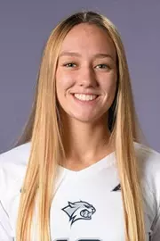 Wren Macaulay 2021 Headshot