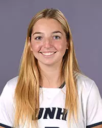 Abby Hawkes Headshot 2022