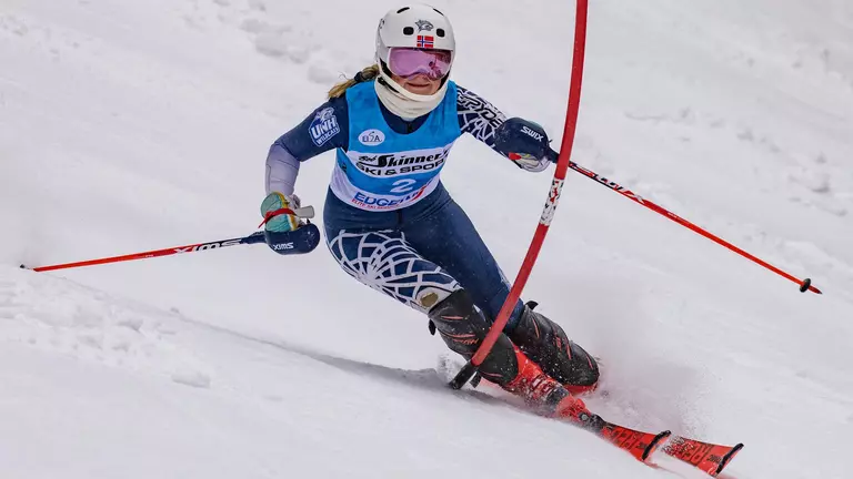 Norwegians Sanderberg, Nersnaes lead Alpine 'Cats at BC Carnival