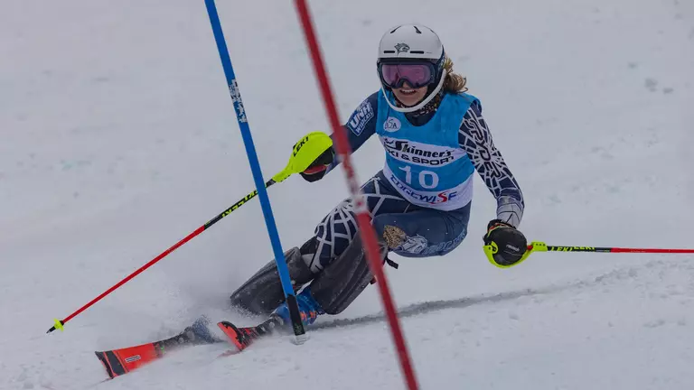 Twelve Skiers Qualify for NCAA Championships, Hosted by UNH