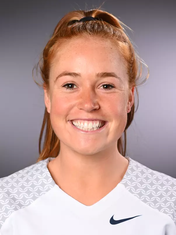 24_Emma_Alpaugh_D06_4155