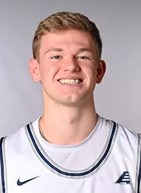 Trey_Woodyard_D06_3664