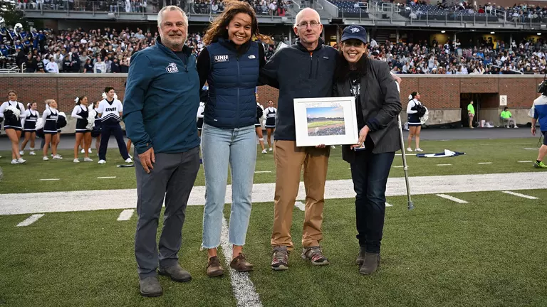 Donor of Game Howie Bean '78 Joined by Jasmine Lyons '24