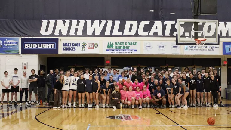 Wildcats Make a Difference Through Hoops for Hunger and Food Frenzy