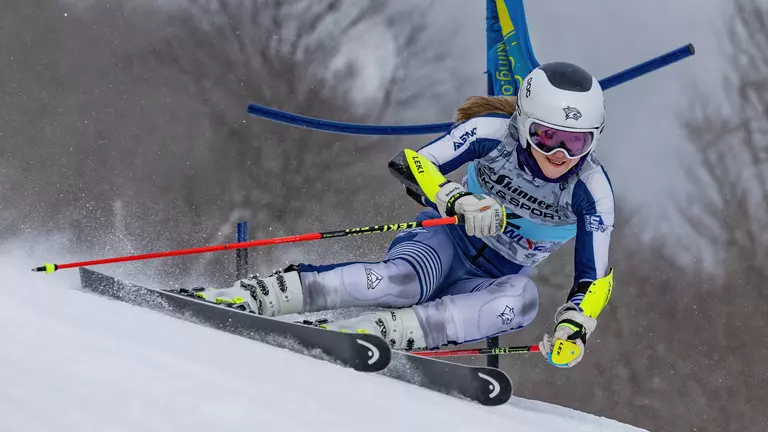Martelleur Wins Slalom to Lead UNH on Day One of SLU Carnival