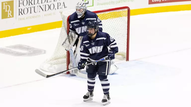 'Cats Skate to 1-1 Tie with Union
