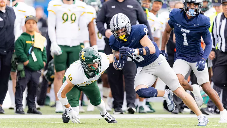 Career-High Days for Burke, Vezza and Thomason in 34-24 Win vs William & Mary