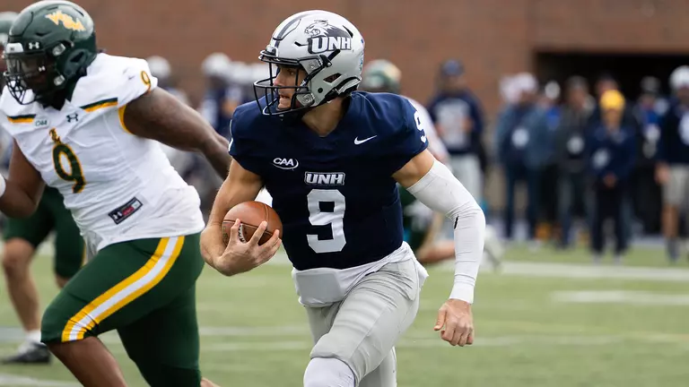 Vezza Receives CAA Football and New England Football Writers Weekly Awards