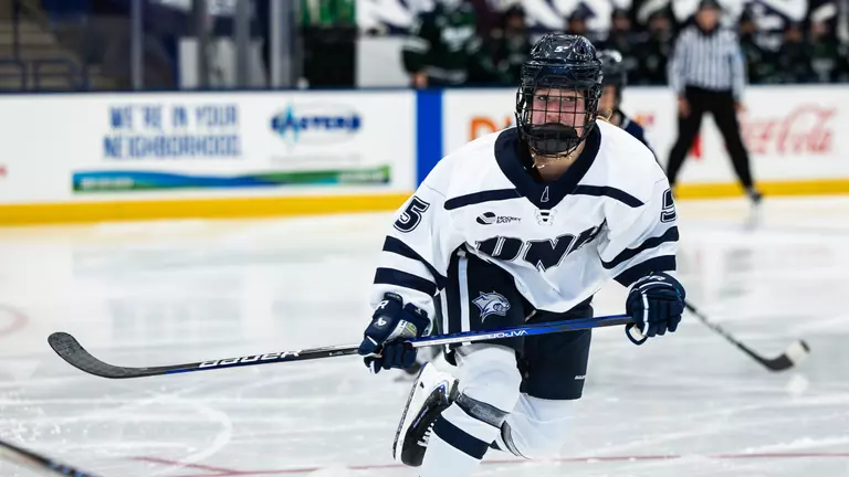 Rossi named Hockey East Player of the Week