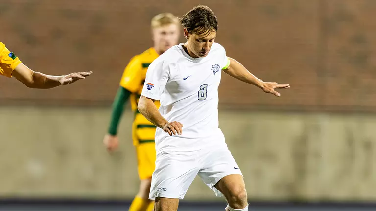 Six Members of Men’s Soccer Earn All-Conference Awards