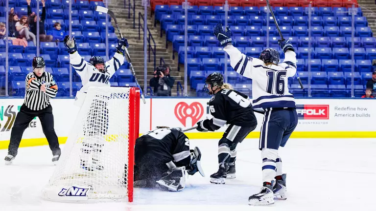 'Cats Ready For Two-Game Series with Vermont (Nov. 14, 6pm)